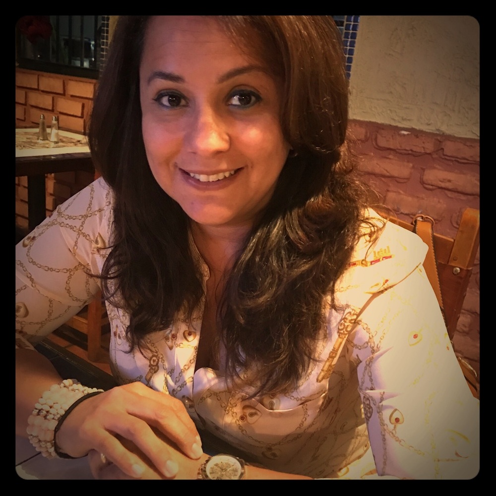 Meet your Posher, Monica